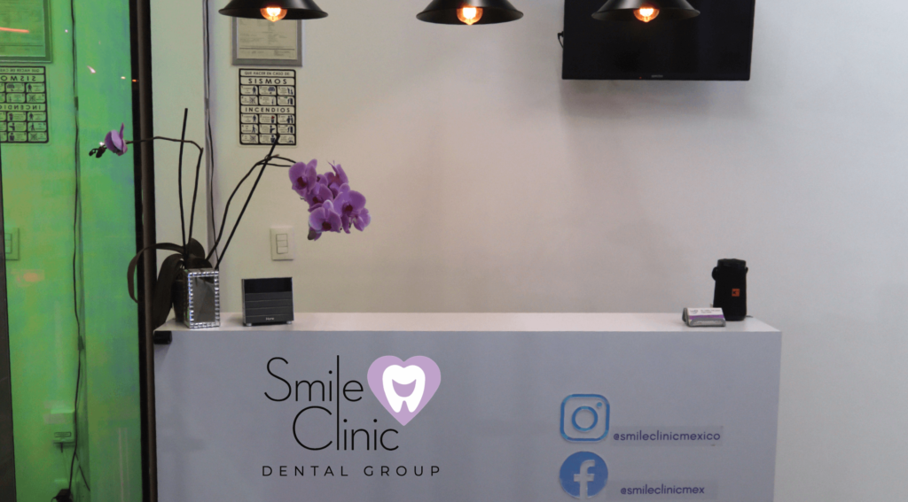19.- RECEPCIÓN SMILE CLINIC